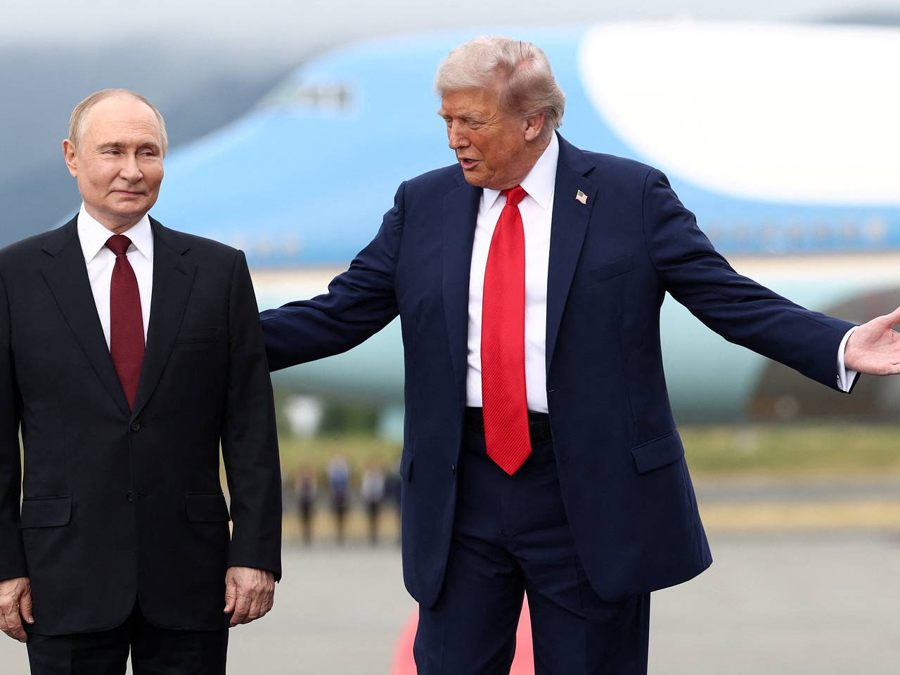 Встречу Путина и Трампа увековечат в живописи